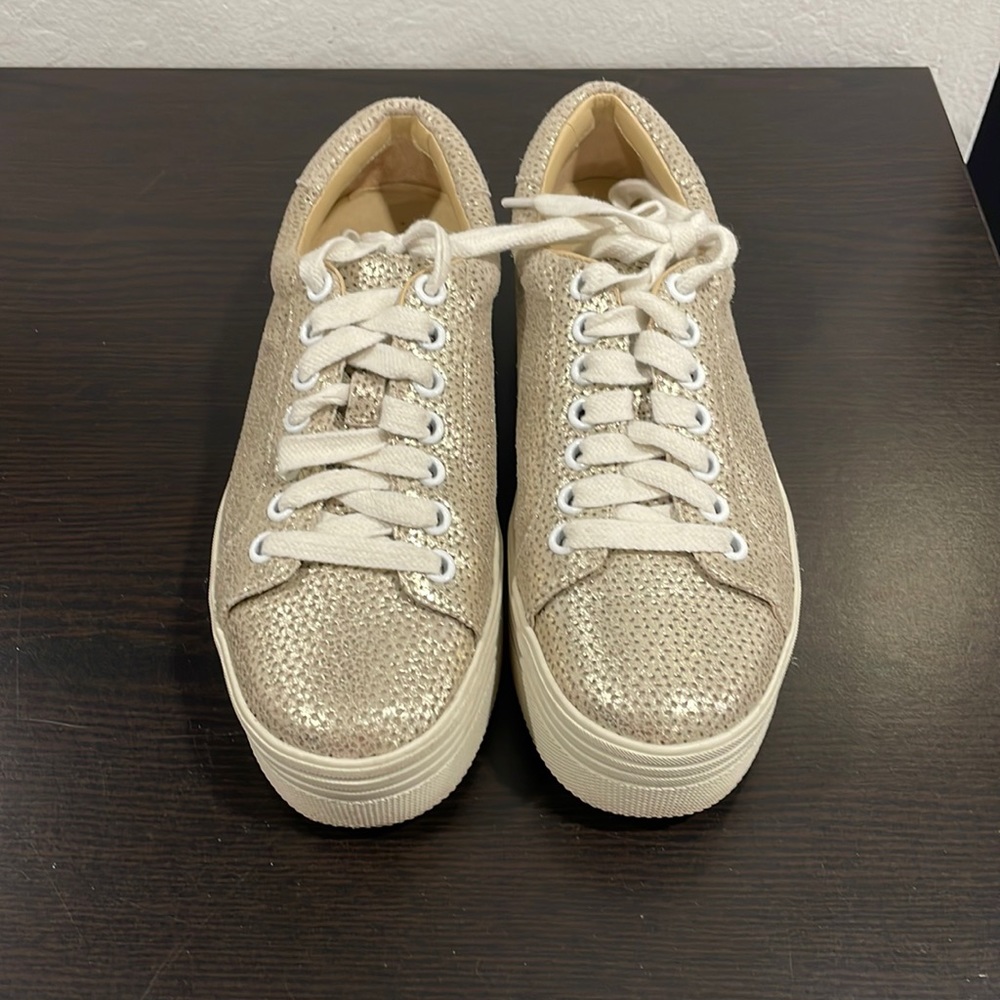 Marc Fisher Lemmy Size 6